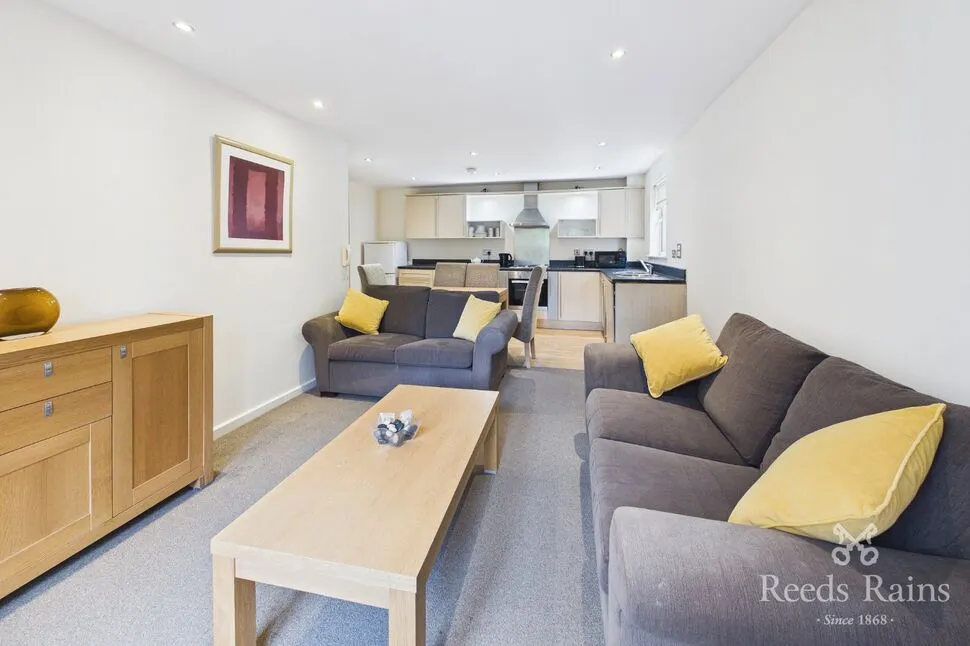 Elmira Way, Salford, M5, photo 6