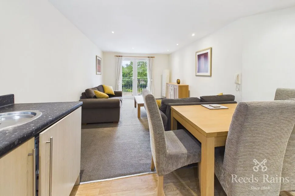 Elmira Way, Salford, M5, photo 11