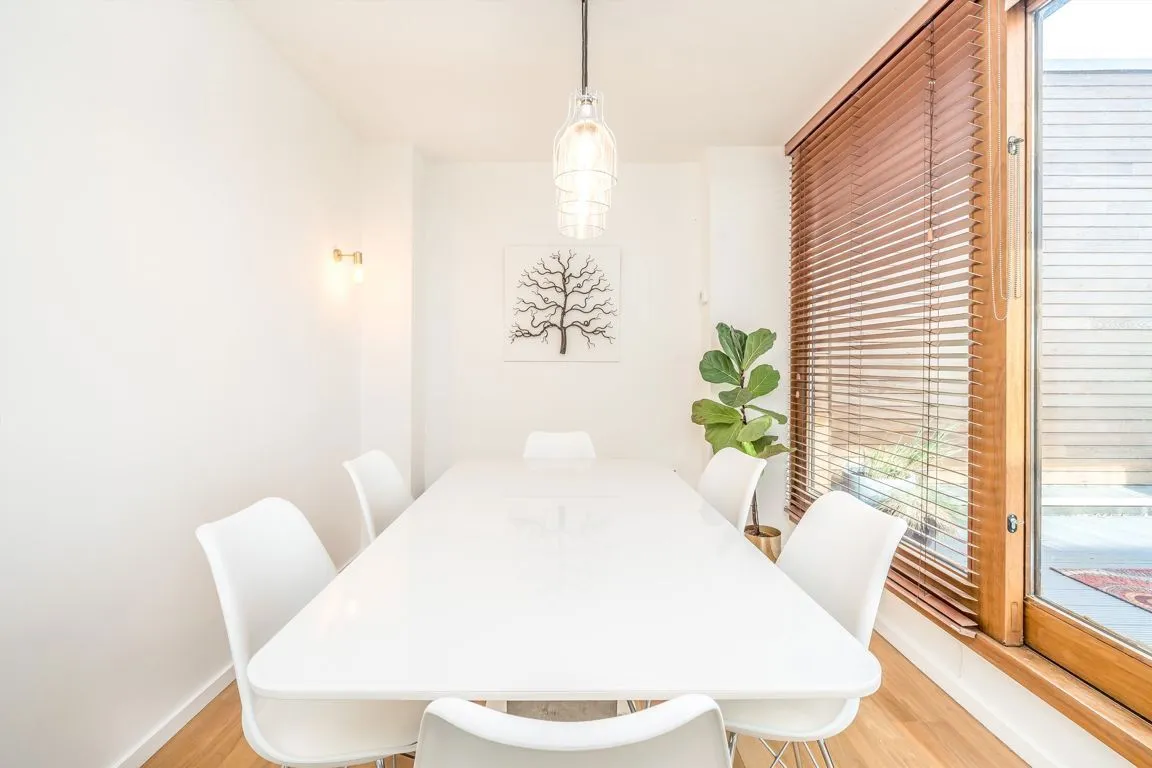 Southmead Gardens, Teddington, TW11, photo 4