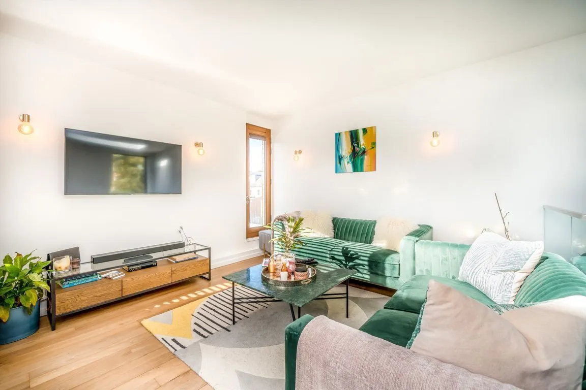 Southmead Gardens, Teddington, TW11, photo 3