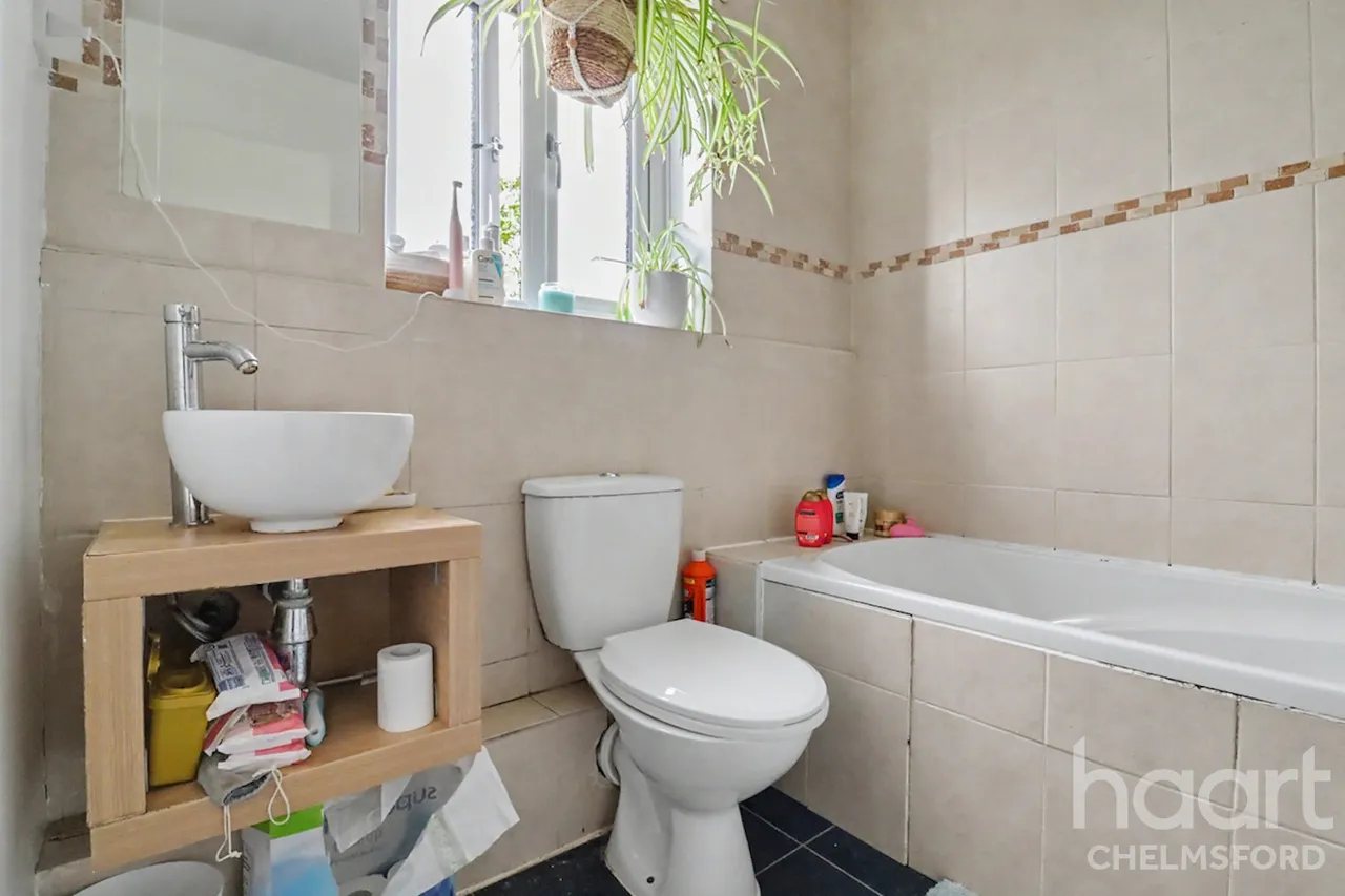 Binley Road, Chelmsford, CM2, photo 10