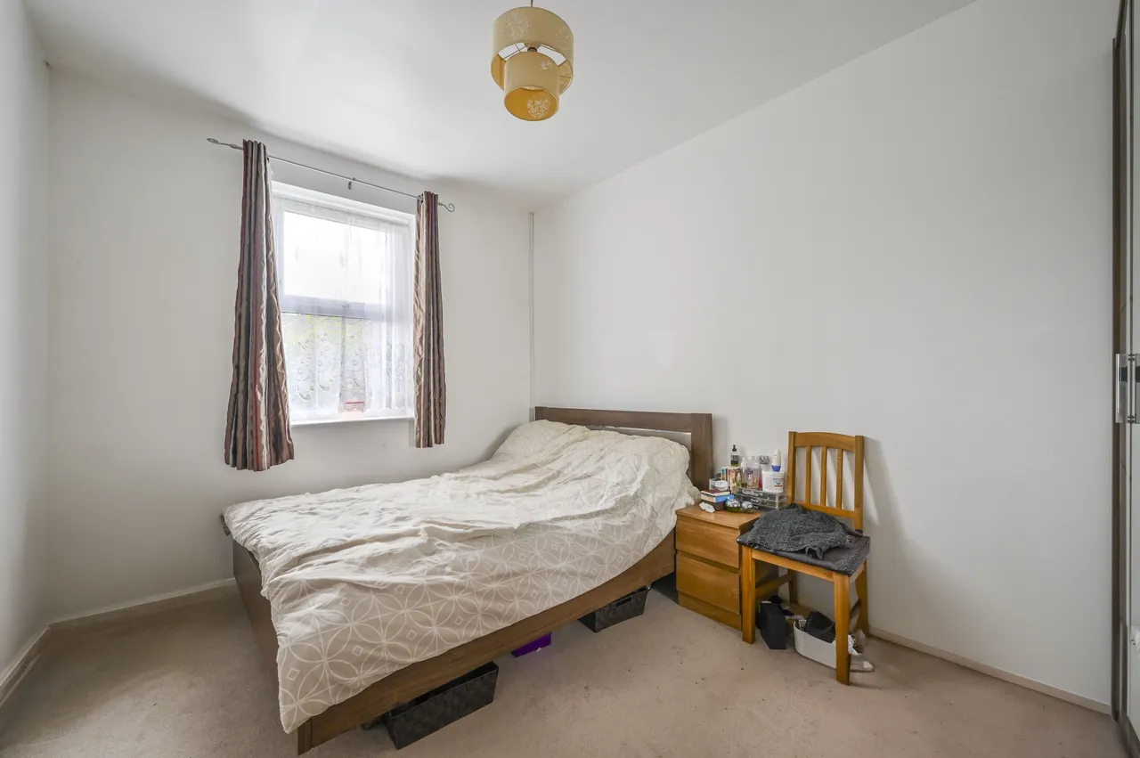 12 Thames Circle, London, photo 4