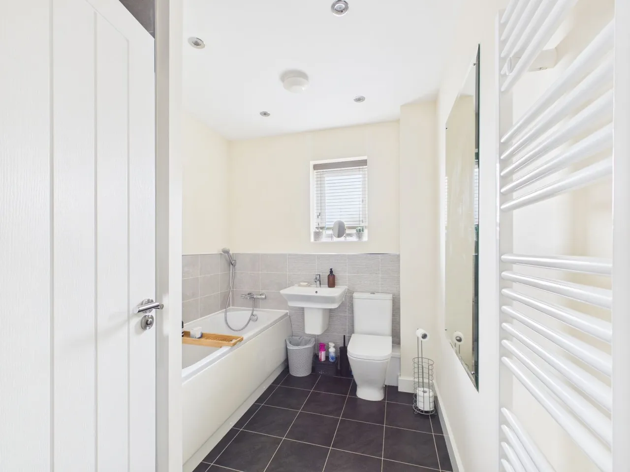 Kestrel Row, Southam, CV47, photo 17