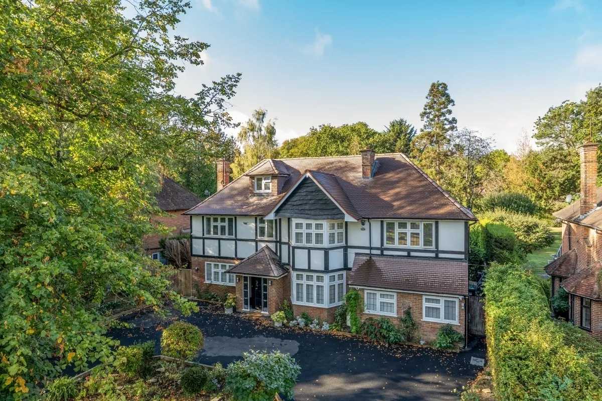 6 bed house to rent, Wolsey Road, Northwood, HA6