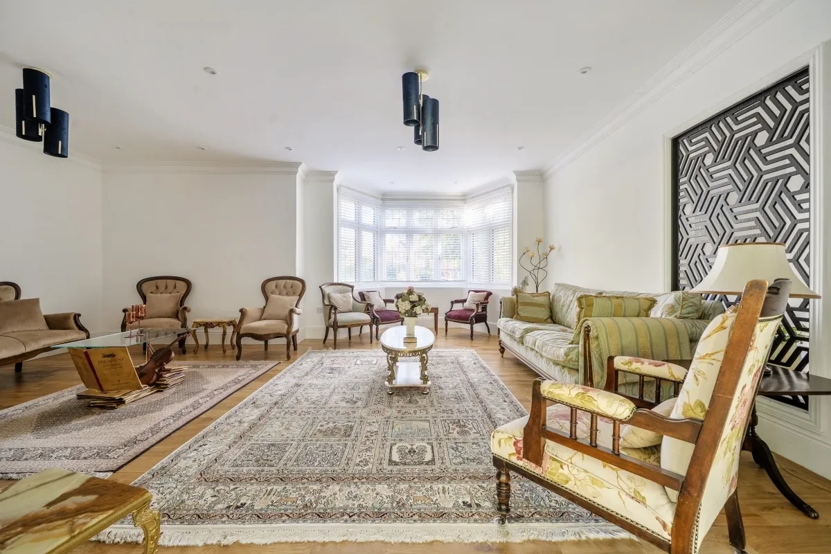 Wolsey Road, Northwood, HA6, photo 3