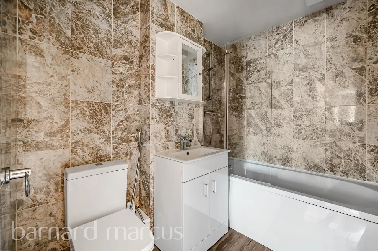 Foxglove Way, Wallington, SM6, photo 8