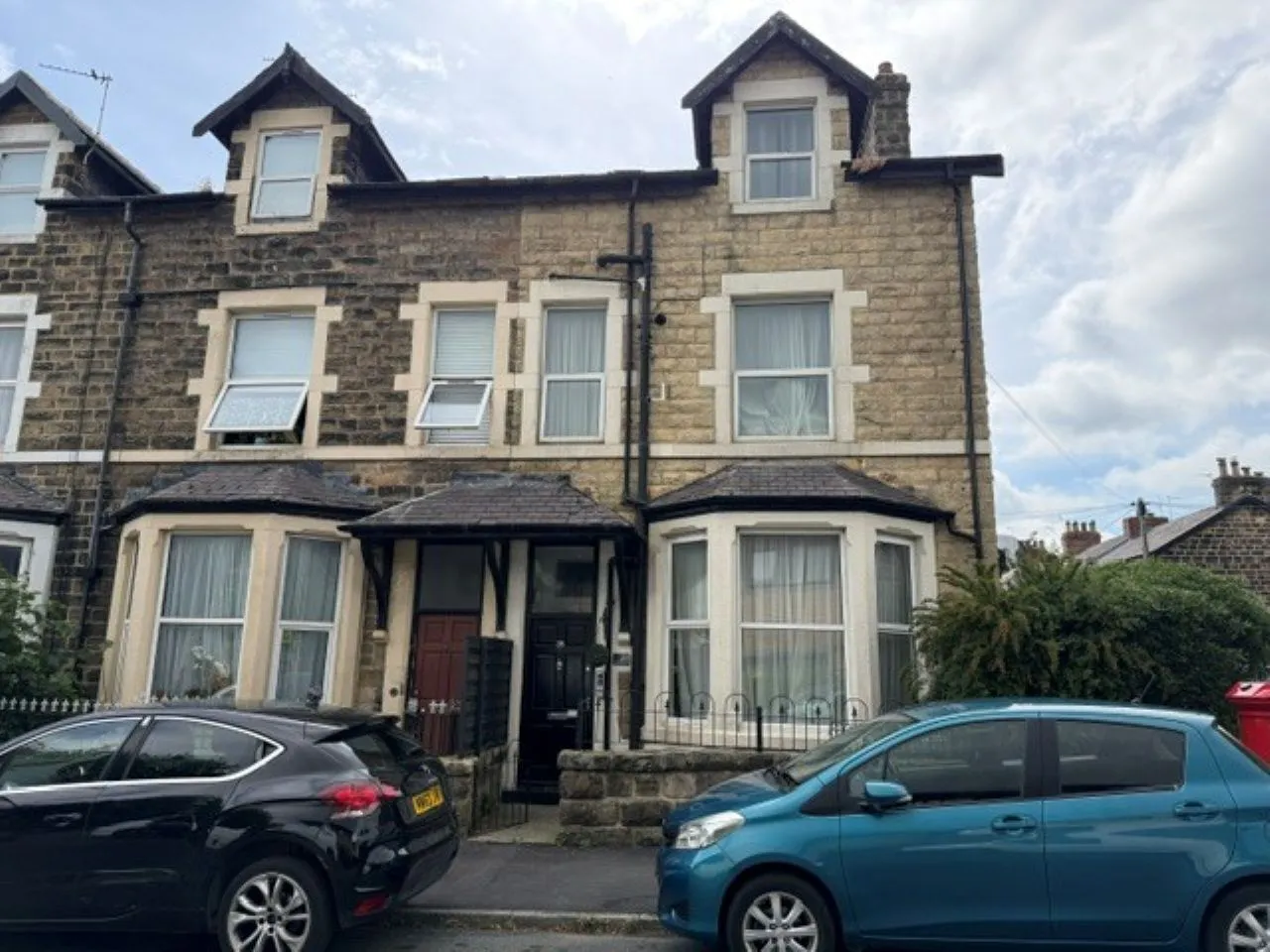 2 bed flat for sale — Grove Park Terrace, Harrogate