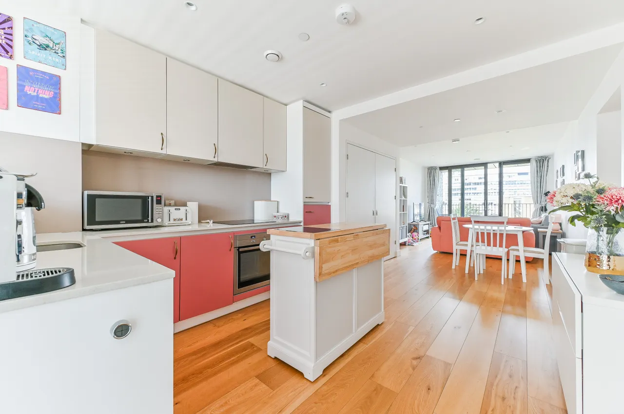 2 bed flat for sale, Croydon, CR0