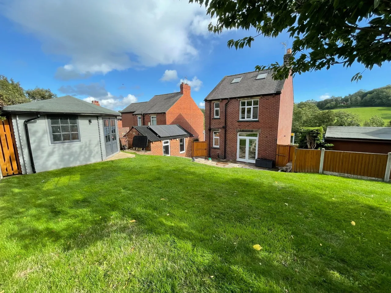 Wakefield Road, Denby Dale, photo 19