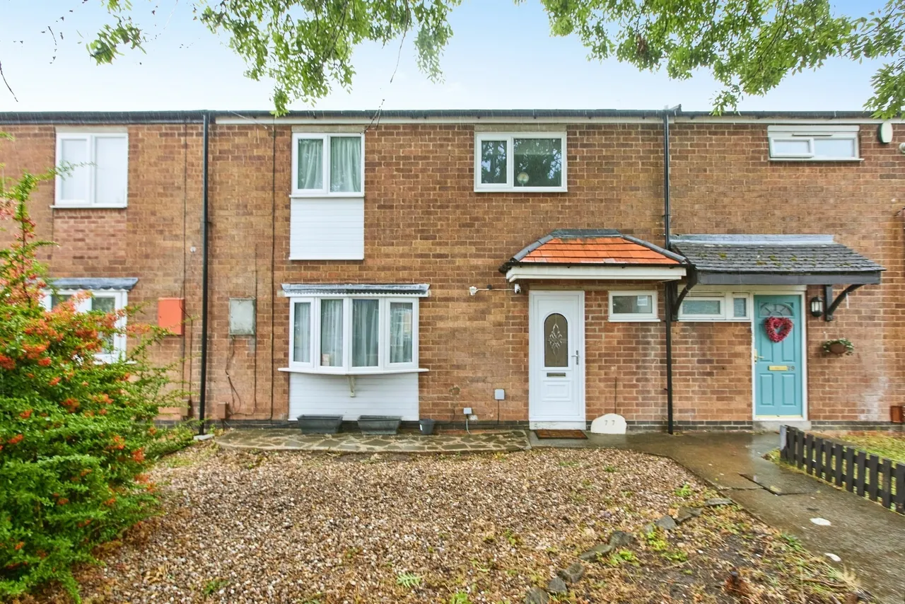 3 bed house for sale — Grampian Way, Sinfin, DERBY