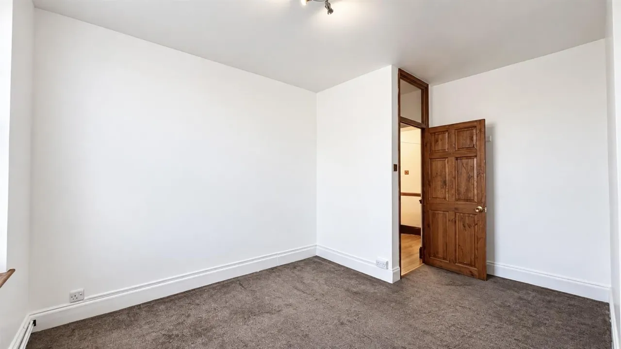 Swanfield Street, London, E2, photo 14