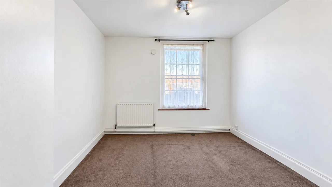 Swanfield Street, London, E2, photo 9