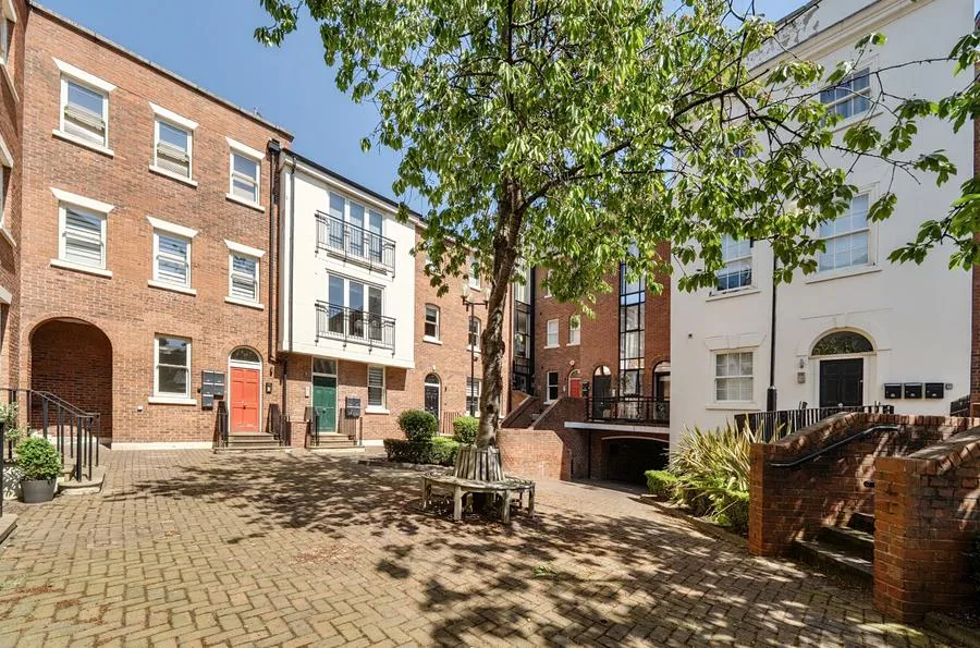 Lower Bridge Street, Chester, CH1, photo 18