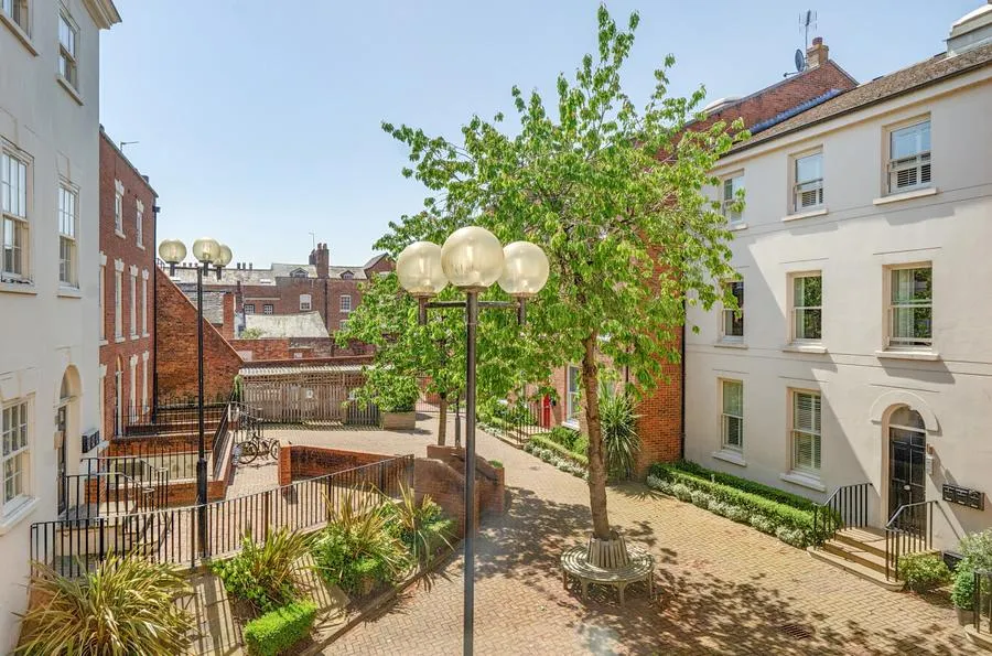 Lower Bridge Street, Chester, CH1, photo 11