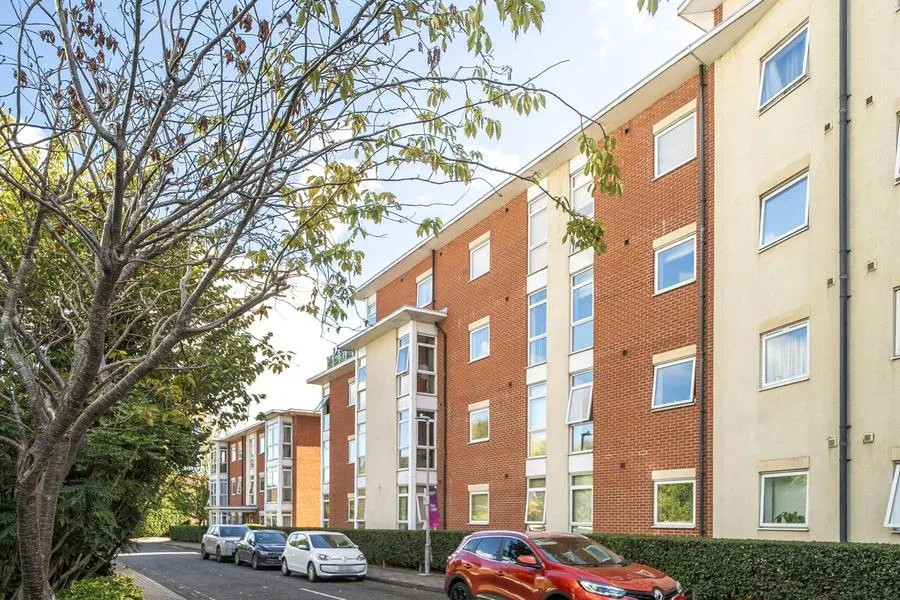 Kerr Place, Aylesbury, HP21, photo 17