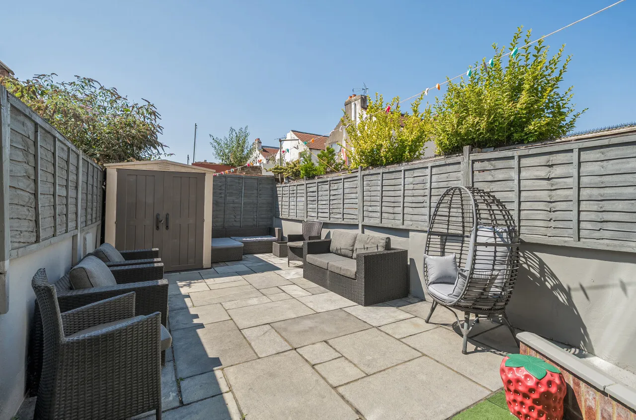 Northgate Avenue, Portsmouth, PO2, photo 8