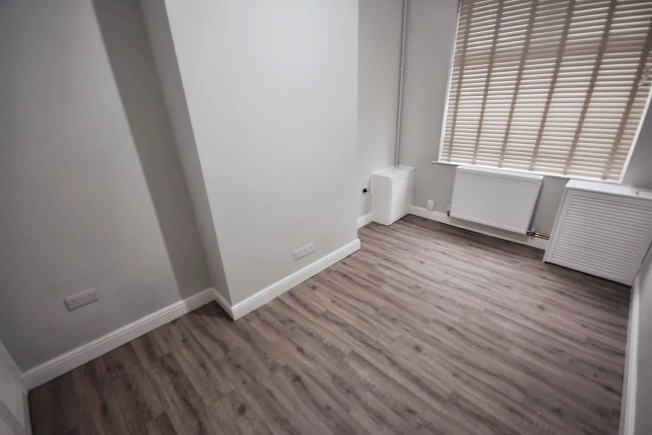 Alastair Road, Oakhill, photo 9
