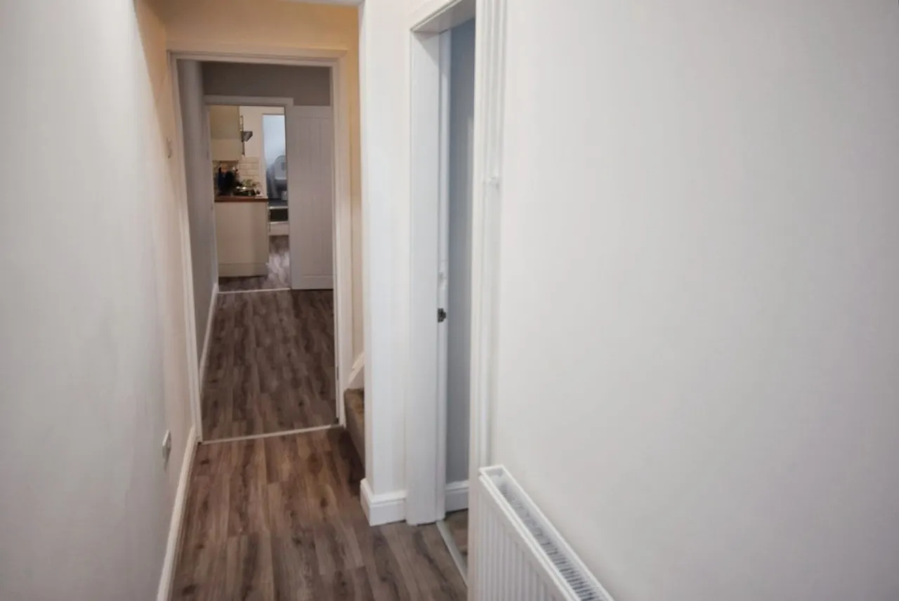 Alastair Road, Oakhill, photo 10