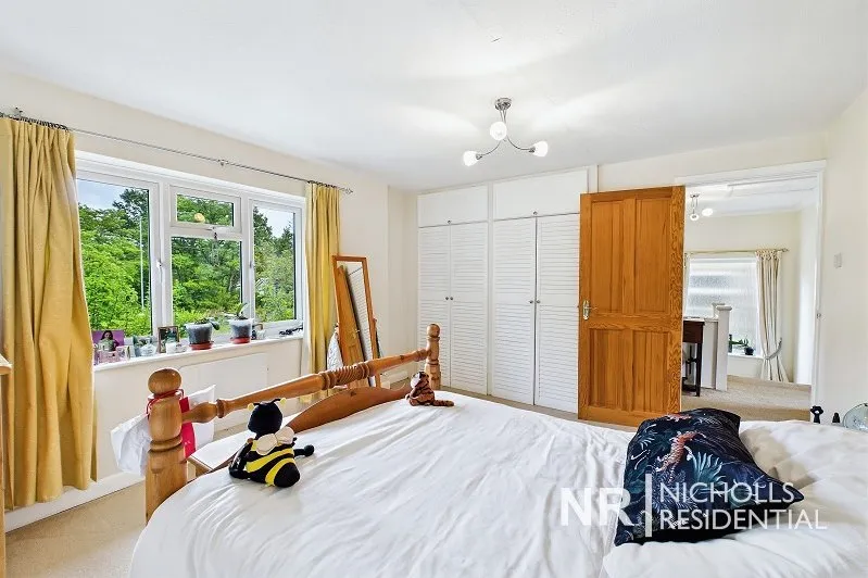 Kingston Road, Leatherhead, KT22, photo 11