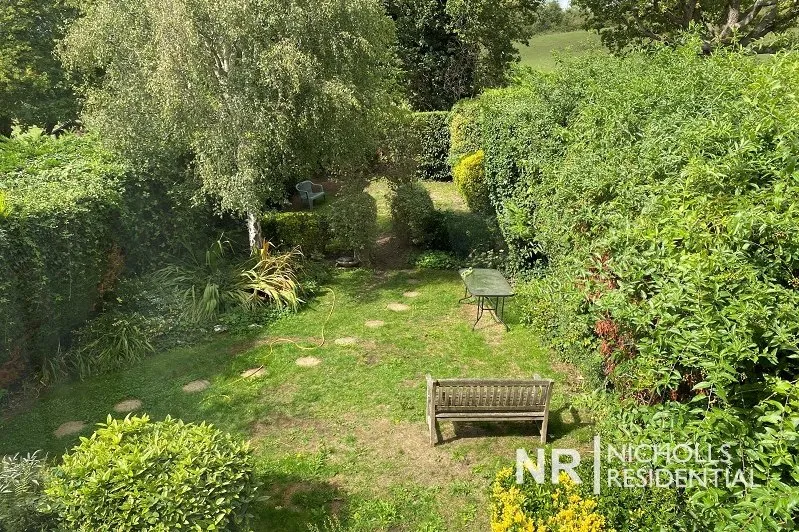 Kingston Road, Leatherhead, KT22, photo 18
