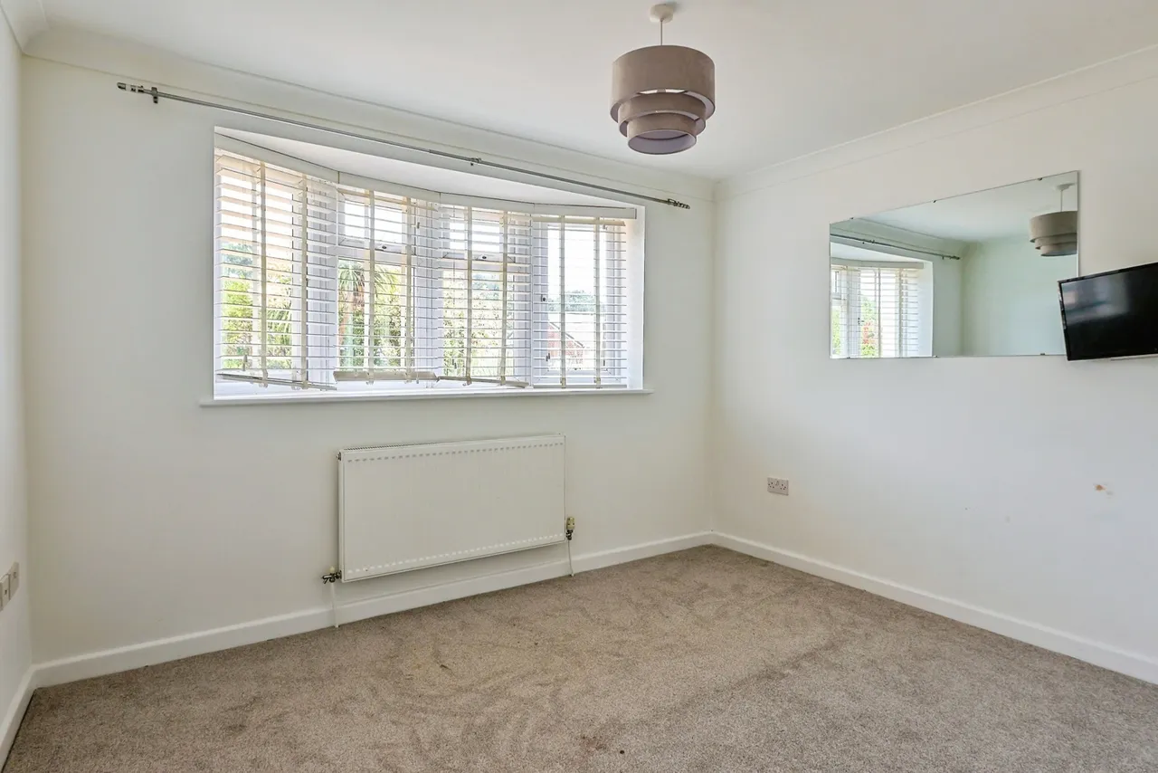 Yarmouth Road, Poole, BH12, photo 14