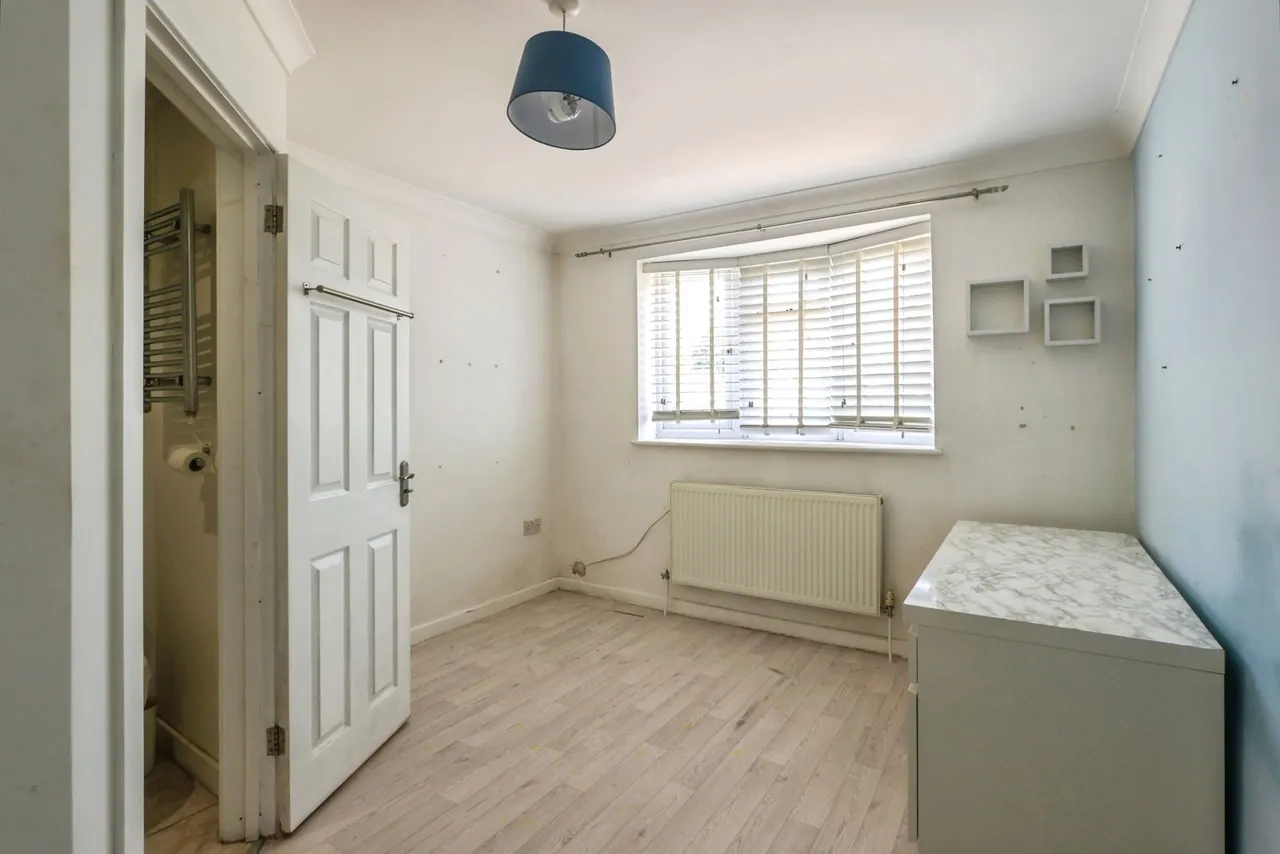 Yarmouth Road, Poole, BH12, photo 12