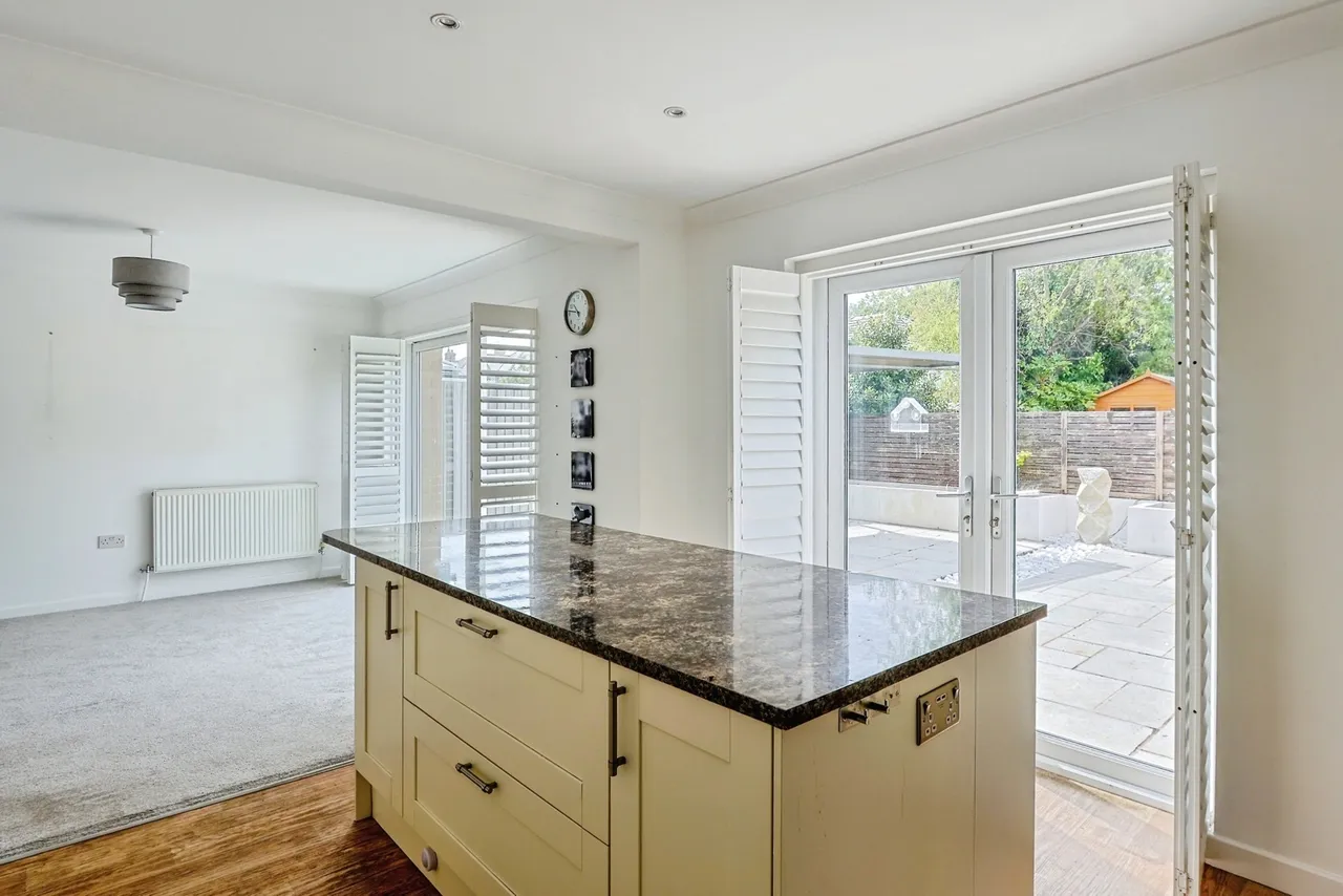 Yarmouth Road, Poole, BH12, photo 5