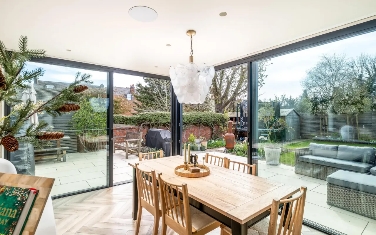 Merton Road, Bedford, photo 3