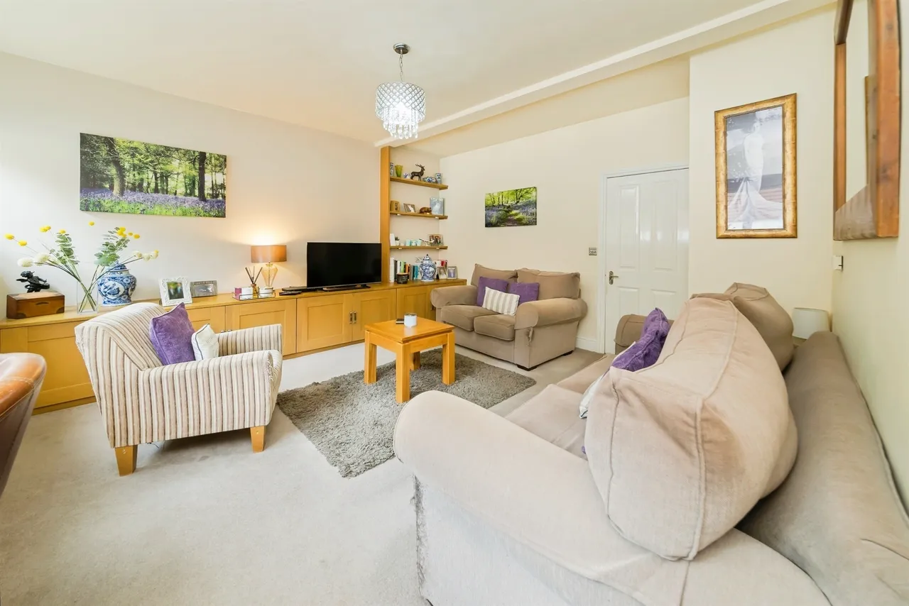 Brantridge Lane, Staplefield, HAYWARDS HEATH, photo 11