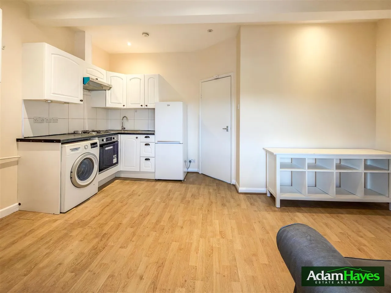 2 bed flat to rent, Regents Park Road, Finchley Central, N3