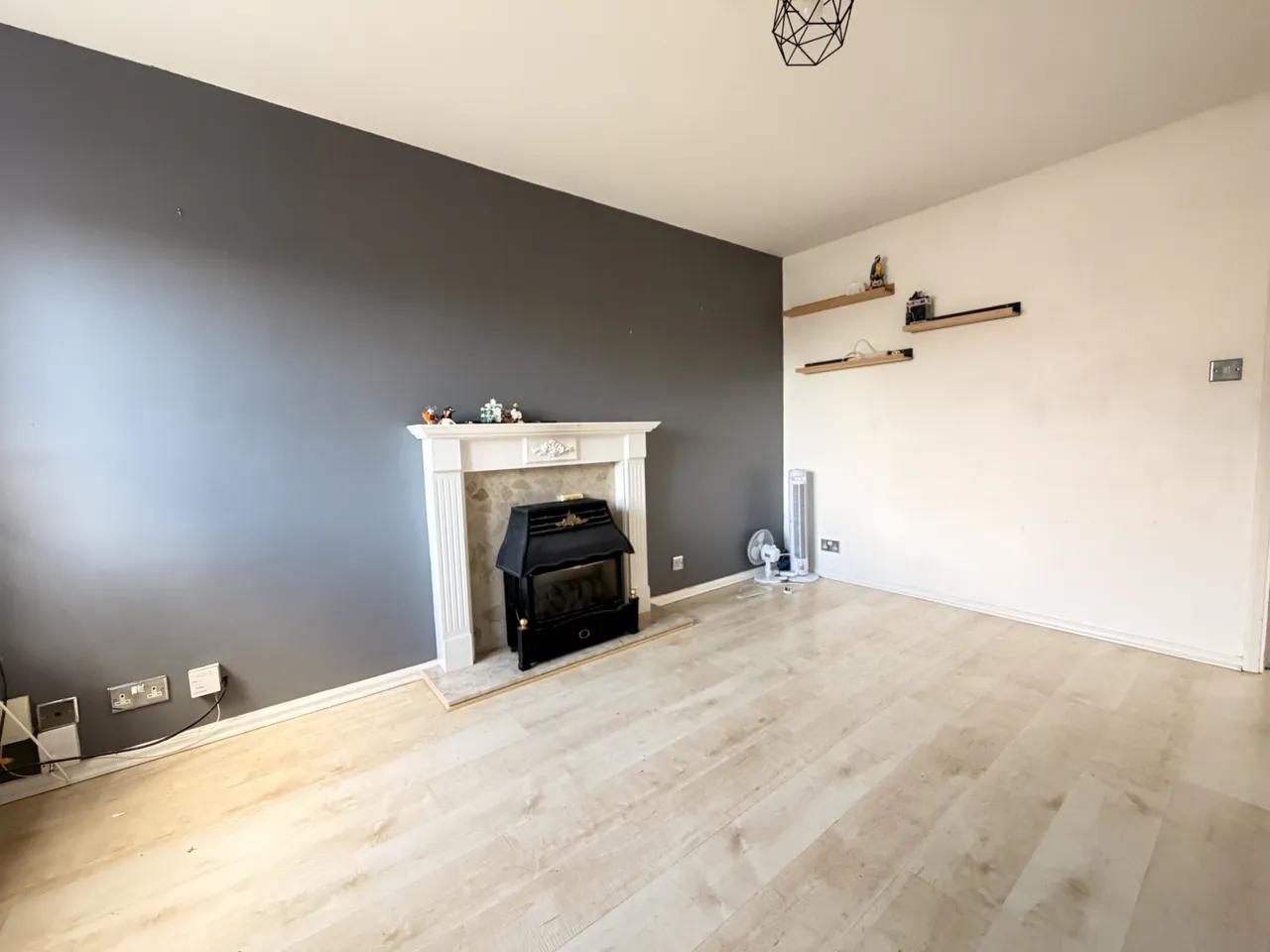 Pemberley Chase, Sutton-In-Ashfield, NG17, photo 2