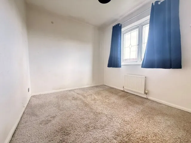 Pemberley Chase, Sutton-In-Ashfield, NG17, photo 7