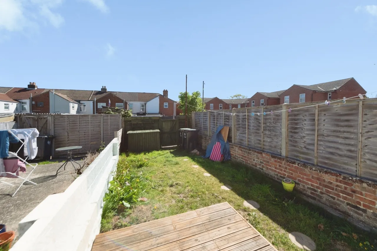 Russell Street, Gosport, PO12, photo 14