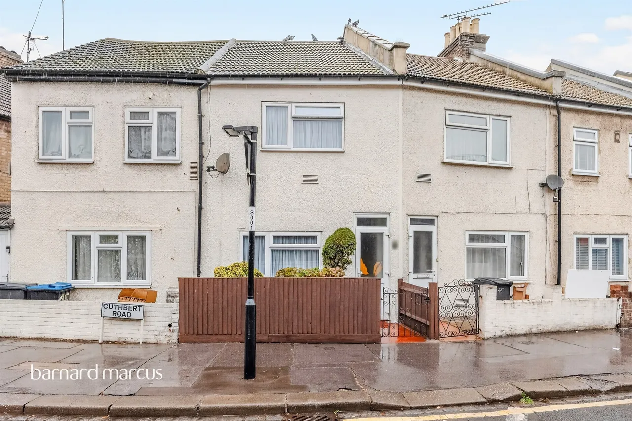 2 bed house for sale, Cuthbert Road, Croydon, CR0