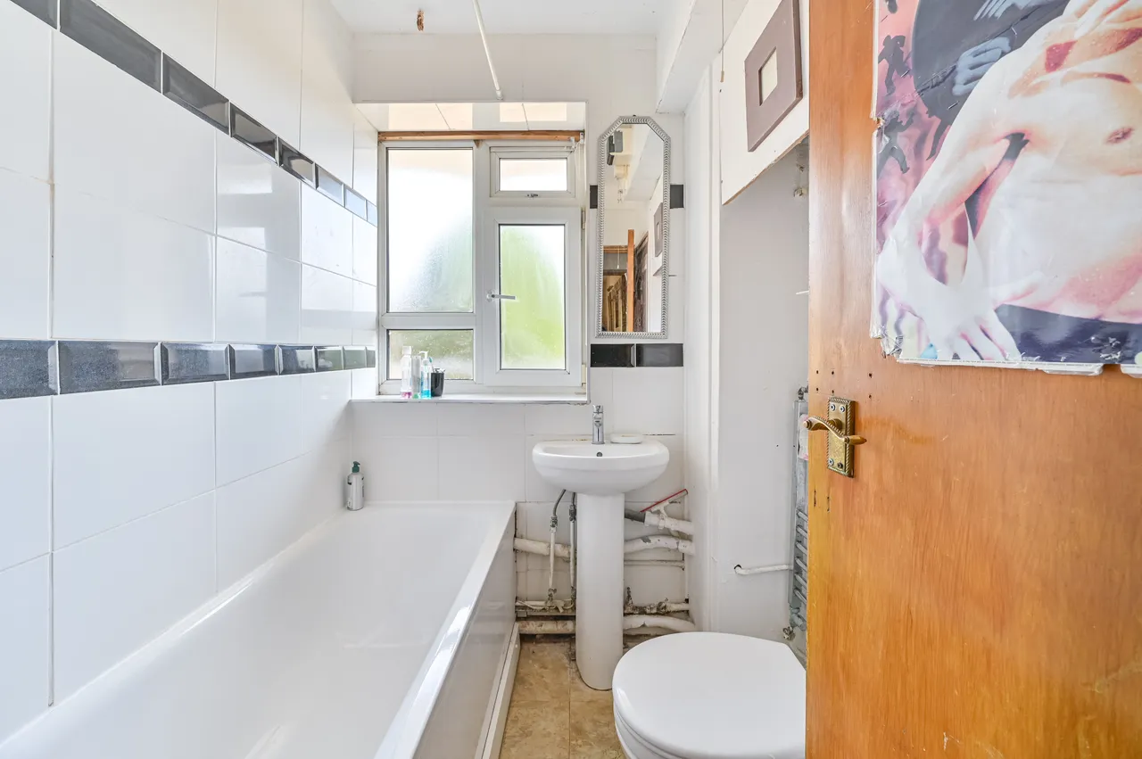 18 Abbess Close, Tulse Hill, London, photo 7