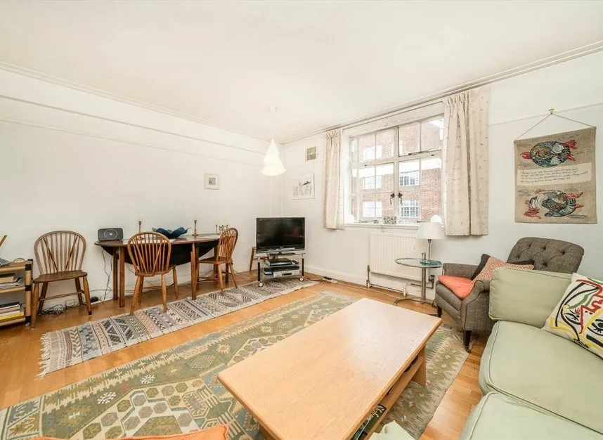 Coram Street, Bloomsbury, WC1N, photo 2
