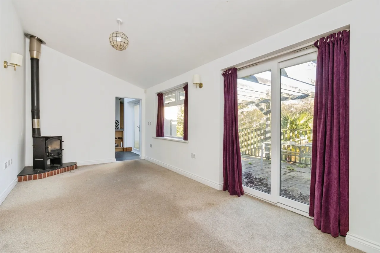 Forde Close, Abbotskerswell, TQ12, photo 3