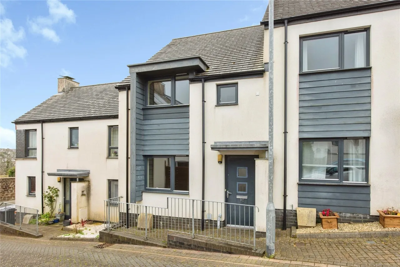 2 bed house for sale, Northey Road, Bodmin, PL31