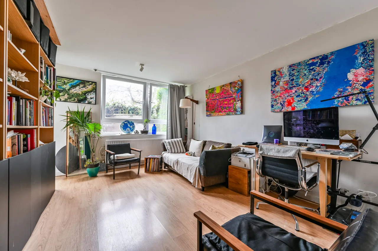 14 Ringmer Gardens, London, photo 2