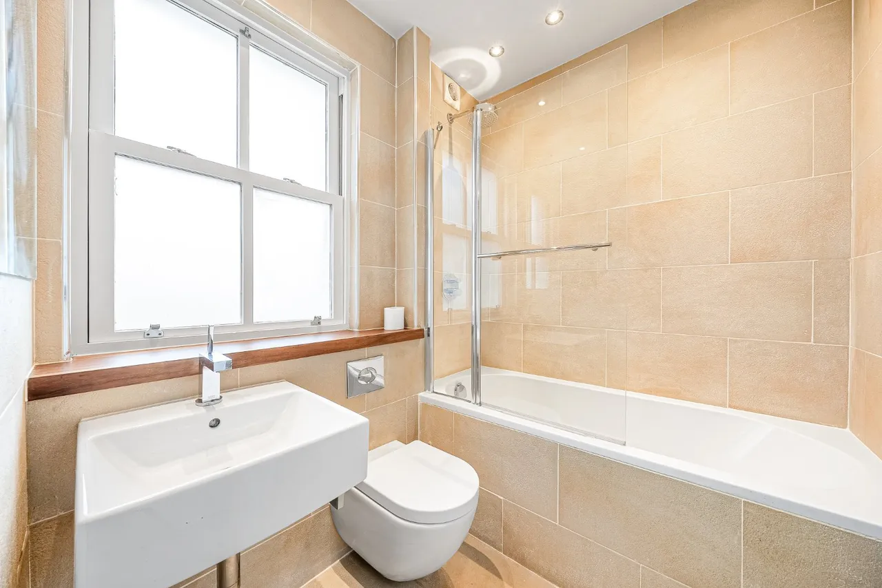 Royal Parade, Harrogate, HG1, photo 7