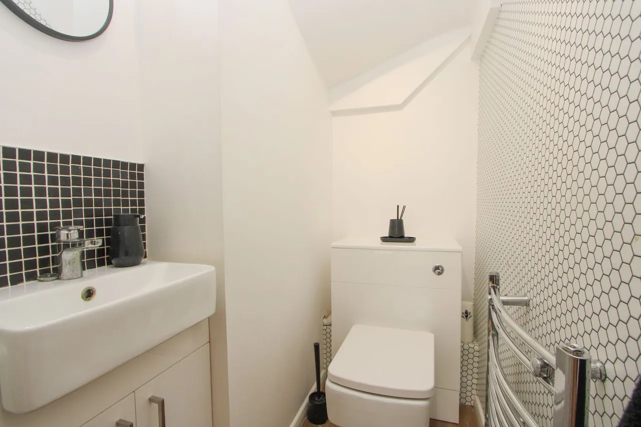 Clayfield, Yate, photo 13
