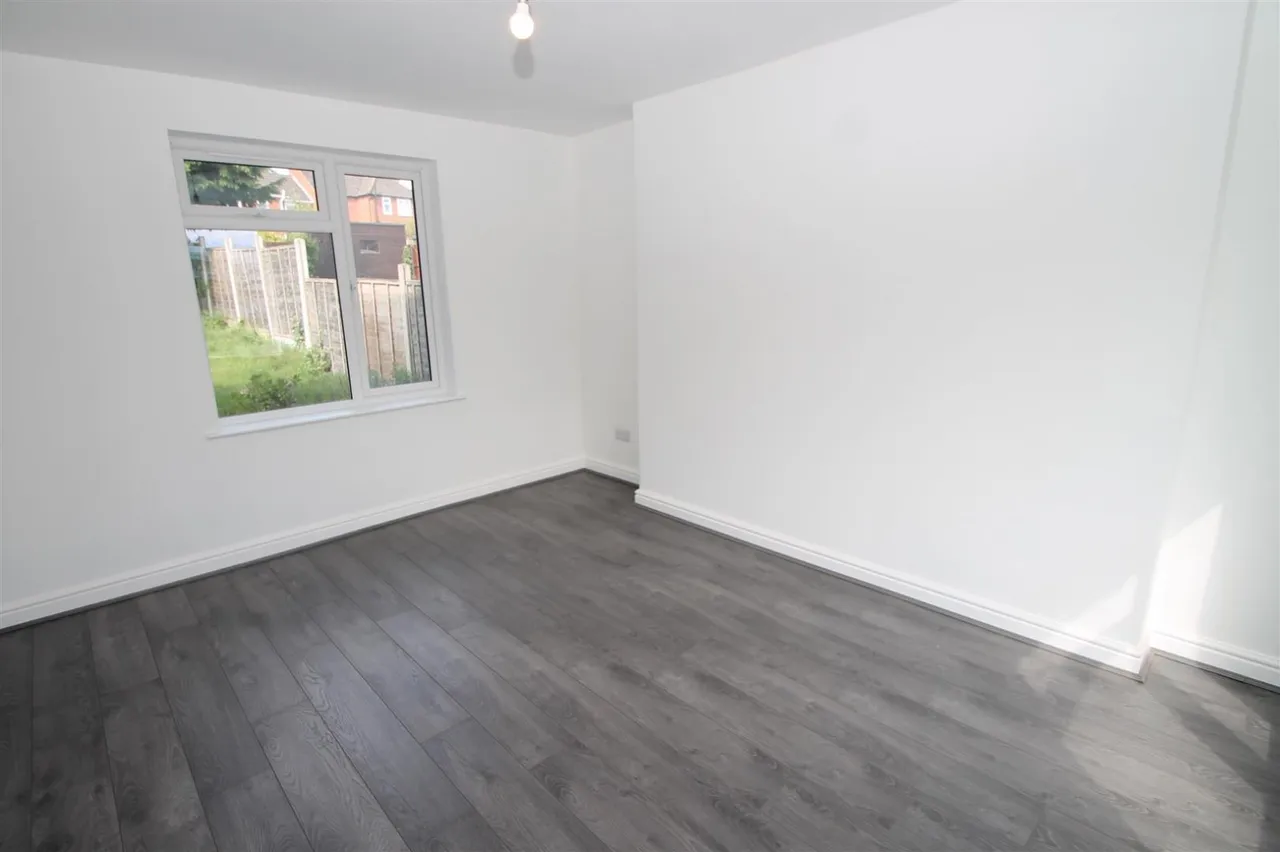 Birmingham Road, Rowley Regis, photo 5