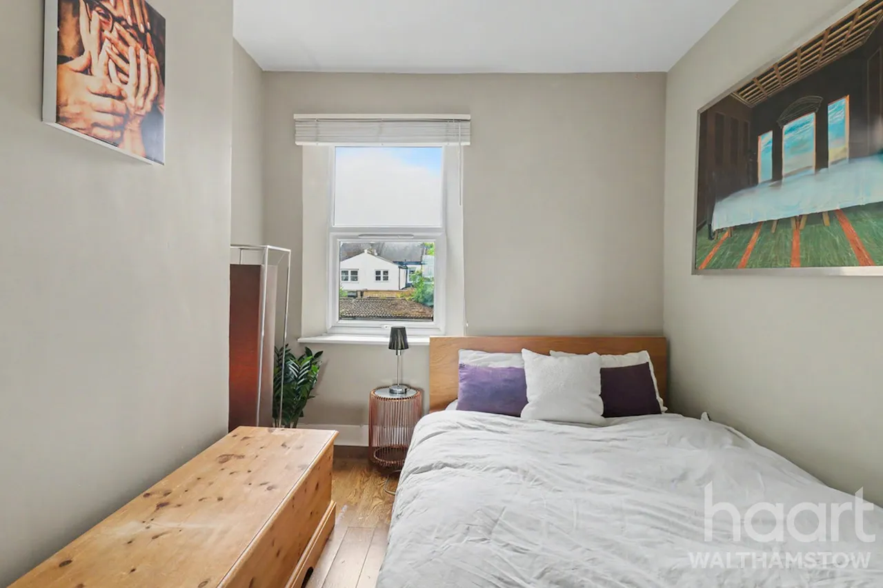 Brookscroft Road, London, E17, photo 33