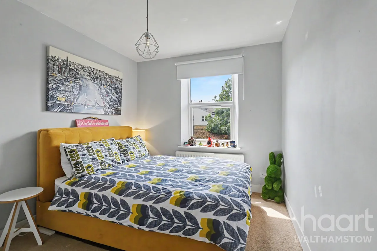 Brookscroft Road, London, E17, photo 29