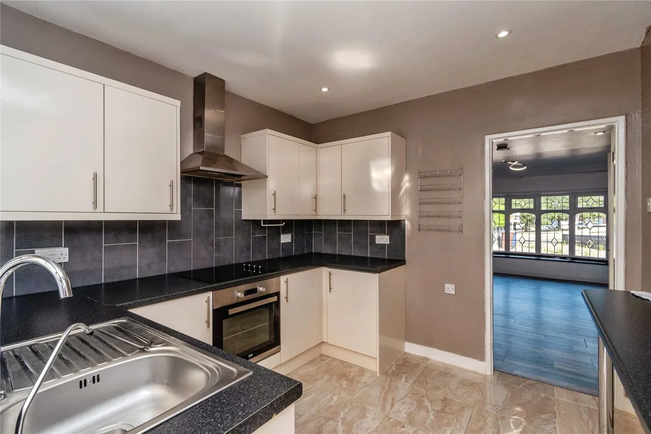 4 bed house for sale — Cowley Green, Cannock, Staffordshire, WS12