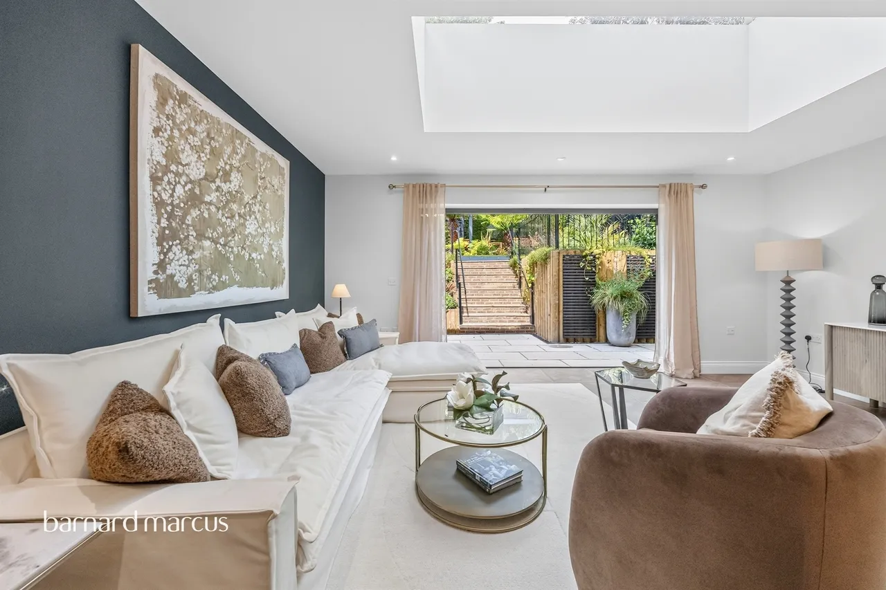 Chipstead Way, Woodmansterne, SM7, photo 7