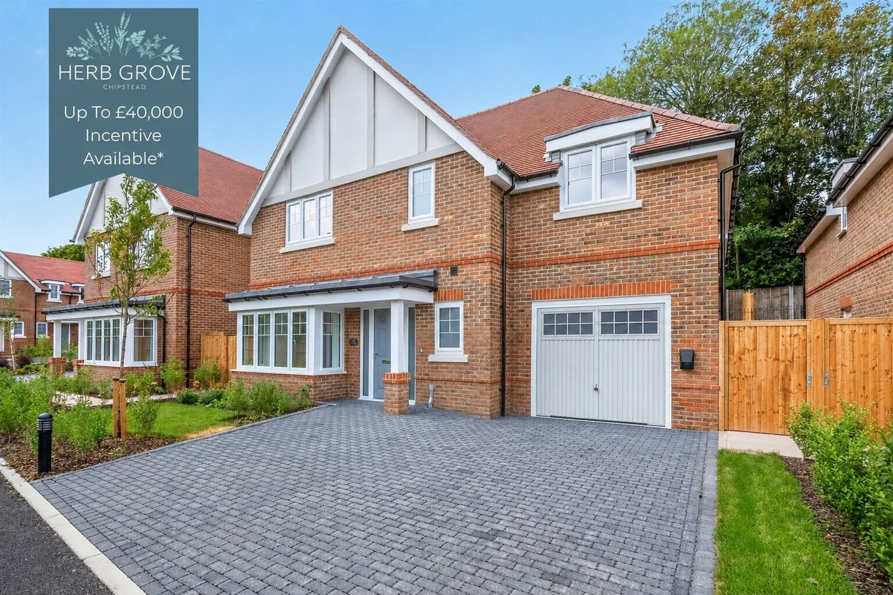 4 bed house for sale, Chipstead Way, Woodmansterne, SM7