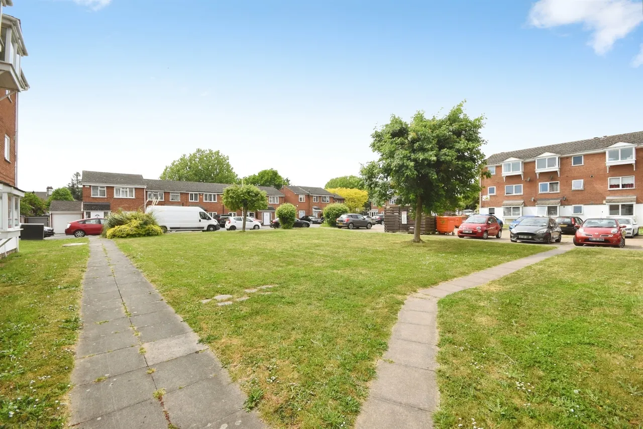Braithwaite Avenue, Romford, RM7, photo 13