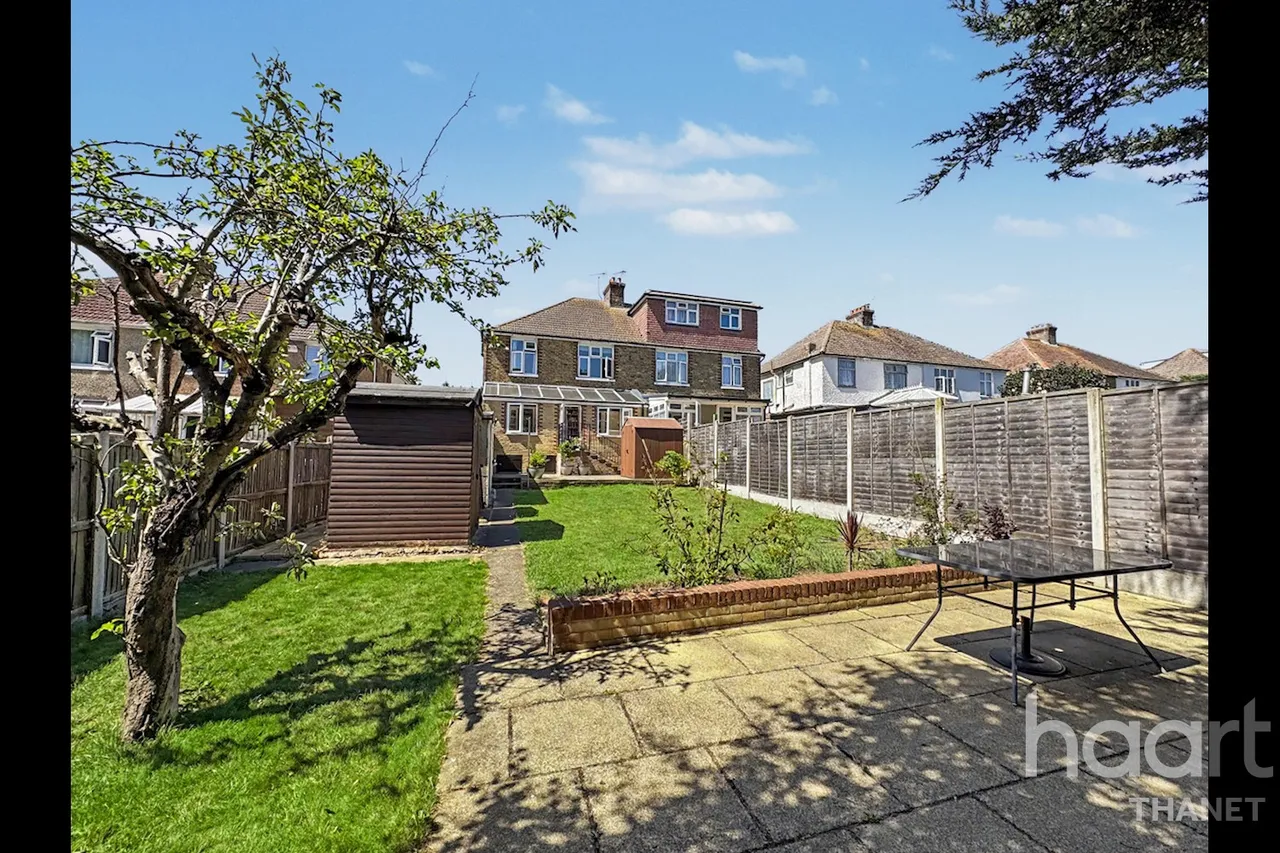 Tivoli Park Avenue, Margate, CT9, photo 25