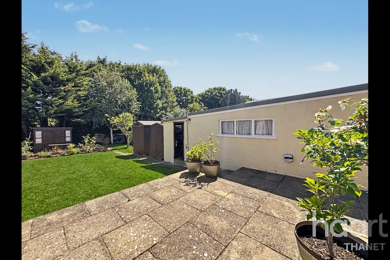 Tivoli Park Avenue, Margate, CT9, photo 24